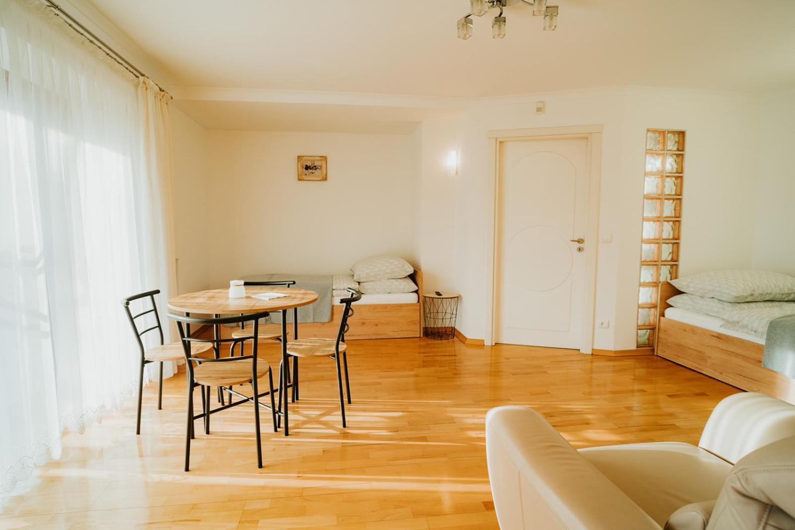 Apartamenty Pod Dzwonkiem Wadowice Dış mekan fotoğraf